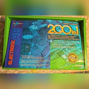 200 In 1 Electronic Lab - Learn Basics Of Circuits. New In Box